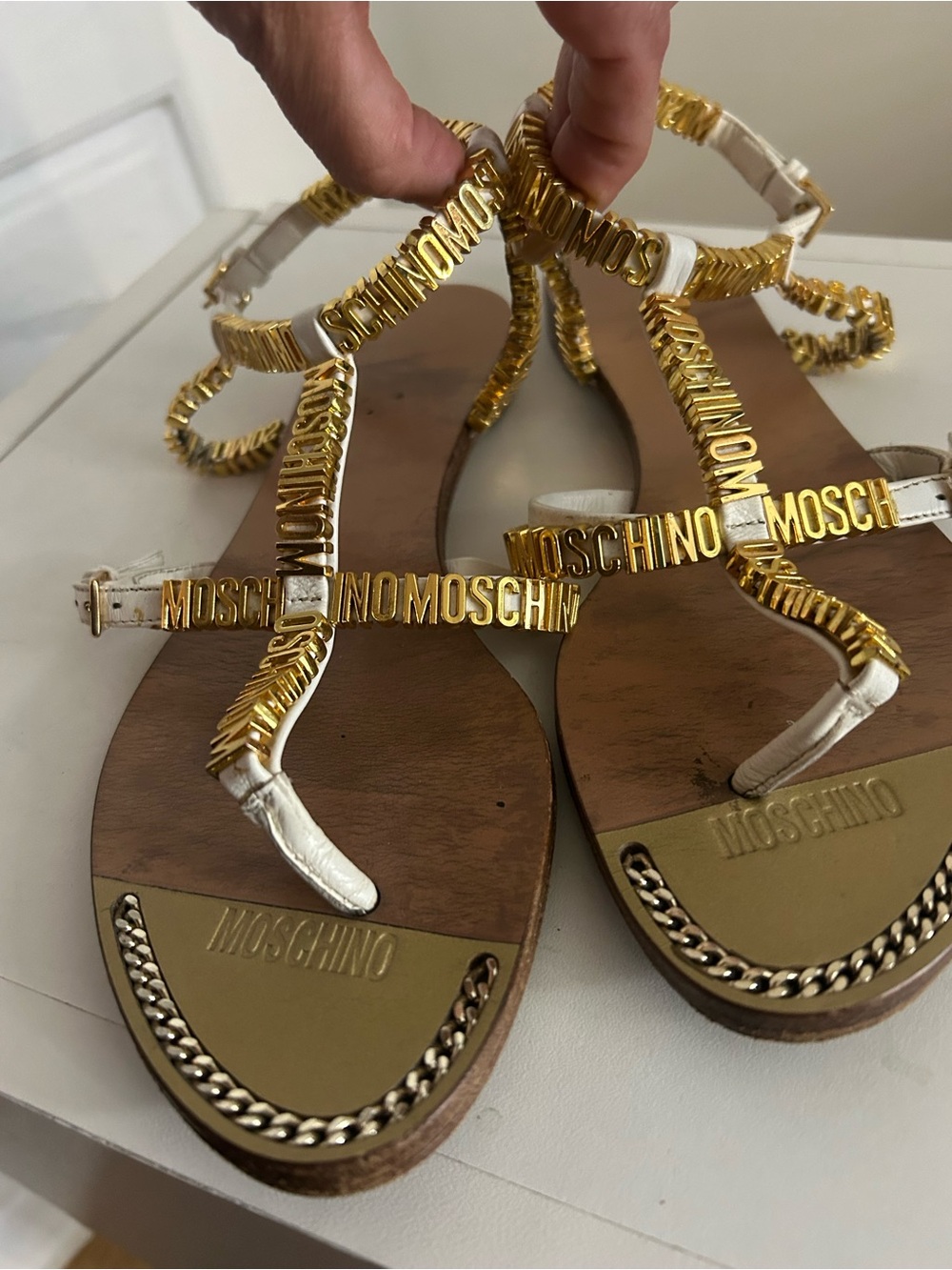 Moschino White Leather Gold Logo Chain Flat Sandals